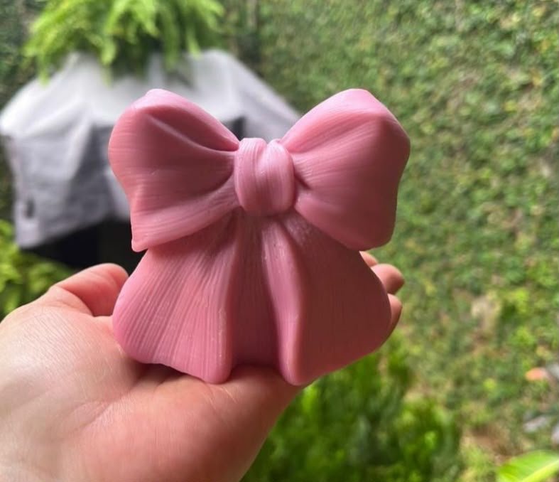 Bow Shaped Candle
