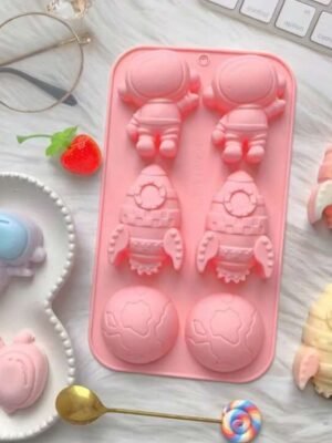Astronaut Mold